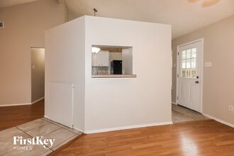 4631 Whispering Rock Ln, Unit 506 in Spring, TX - Building Photo - Building Photo