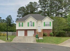 5627 Mayfair Crossing Dr