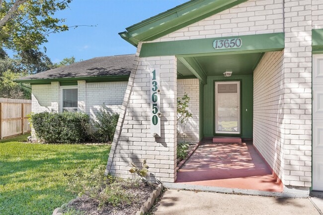 13650 Cherrydown St in Sugar Land, TX - Building Photo - Building Photo