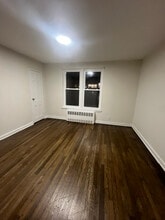 676 Park Ave, Unit 18 2B in East Orange, NJ - Foto de edificio - Building Photo