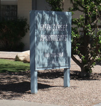 Fifth Street Apartments in Tempe, AZ - Foto de edificio - Building Photo