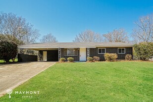 202 Overby St in Brandon, MS - Building Photo