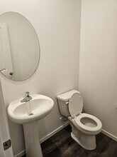 8400 Ostrom Ave SE in Lacey, WA - Building Photo - Building Photo