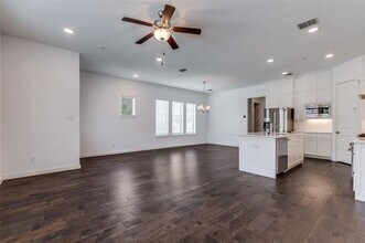 4868 Paddock Trl in Carrollton, TX - Building Photo - Building Photo