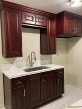 4109 W 5th St, Unit V4 in Santa Ana, CA - Building Photo - Building Photo