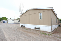 1513 Gabaldon Rd NW in Albuquerque, NM - Foto de edificio - Building Photo