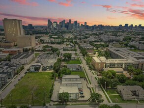4416 San Jacinto St in Dallas, TX - Building Photo - Building Photo