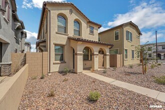 1218 W Sparrow Dr in Queen Creek, AZ - Building Photo - Building Photo