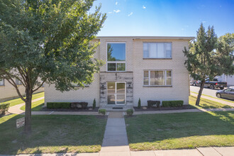 Gravois Place Apartments in St. Louis, MO - Building Photo - Building Photo