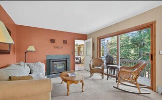 89 Pierpont Rd in Lake Luzerne, NY - Building Photo