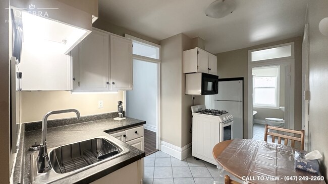 490 Piccadilly St in London, ON - Building Photo - Building Photo
