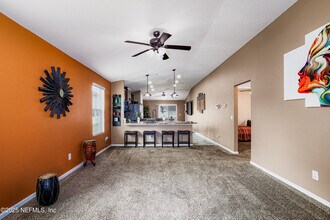 8482 Julia Marie Cir in Jacksonville, FL - Building Photo - Building Photo