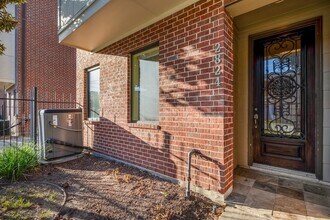 2824 Leeland St in Houston, TX - Building Photo - Building Photo