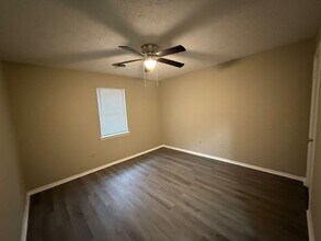 1605 Cedar Shoals Dr in Athens, GA - Building Photo - Building Photo