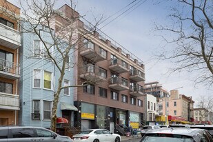 720 57th St in Brooklyn, NY - Building Photo