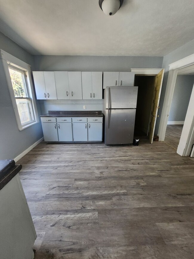 property at 626 E 23rd St