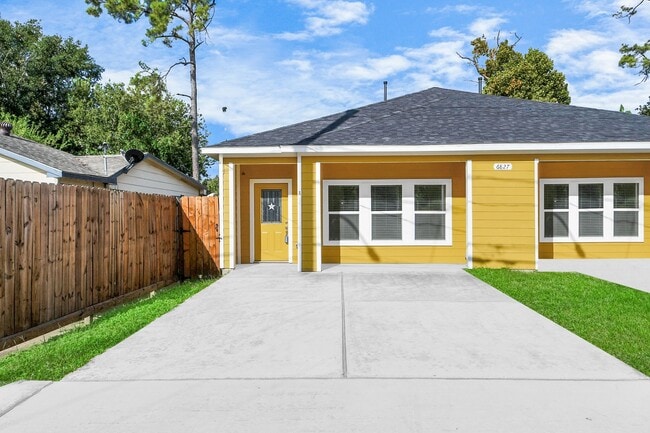 property at 6827 Mcwilliams Dr