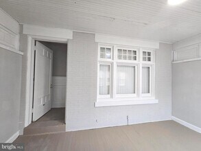 925 S 59th St in Philadelphia, PA - Building Photo - Building Photo