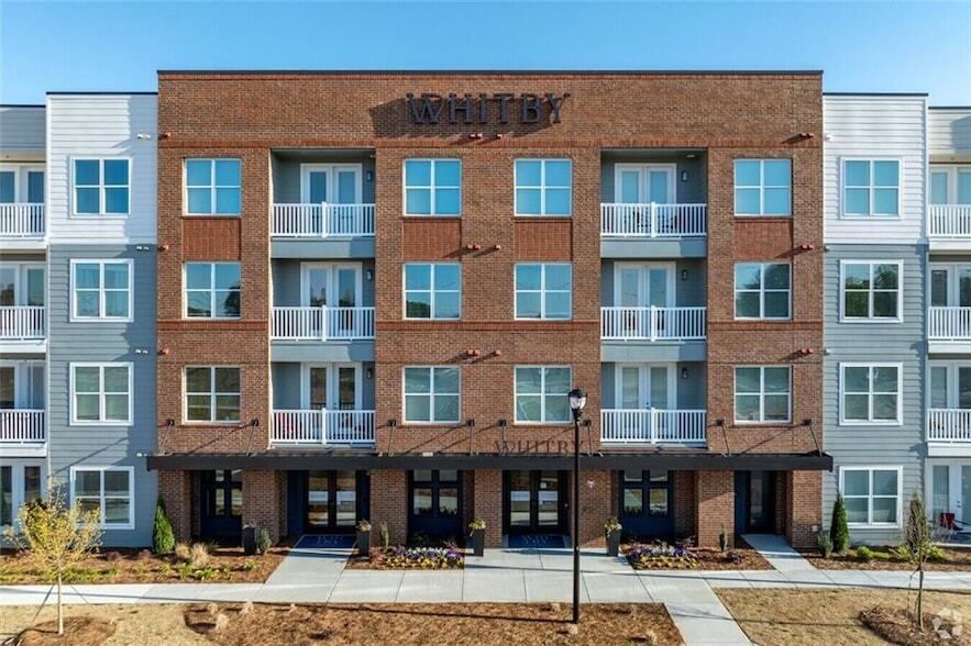 550 Webb Gin House Rd in Lawrenceville, GA - Building Photo