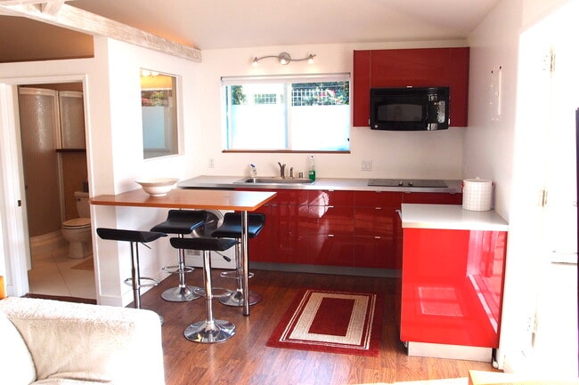 property at 279 E 20th St