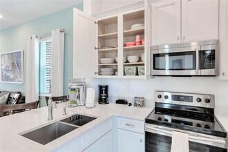 8004 Dreamsicle Dr in Kissimmee, FL - Building Photo - Building Photo