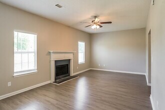 6926 Silver Grass Ct in Douglasville, GA - Building Photo - Building Photo