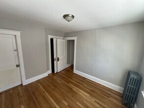 119 Lewis St in Lynn, MA - Building Photo - Building Photo