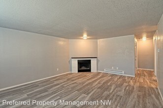 15115 40th Ave W in Lynnwood, WA - Building Photo - Building Photo