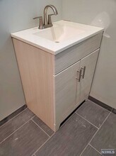 177 Sunset Ave-Unit -4 in North Arlington, NJ - Building Photo - Building Photo