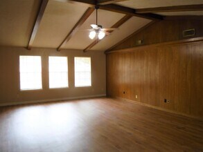 5122 Laurel Creek Way in Houston, TX - Building Photo - Building Photo