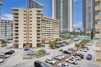 1833 S Ocean Dr photo'