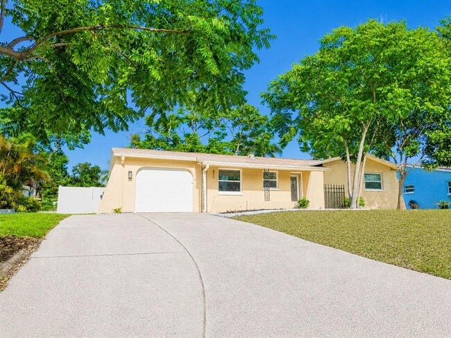 property at 850 Karen St
