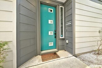 1412 Waterloo Shore Ln in Austin, TX - Building Photo - Building Photo