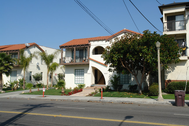 905 E Chevy Chase Dr in Glendale, CA - Building Photo - Building Photo