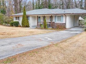 2248 Farley Ct in East Point, GA - Building Photo