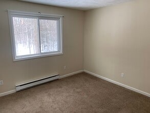 4469 Manhattan W, Unit 4469 in Traverse City, MI - Foto de edificio - Building Photo