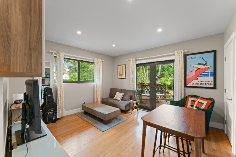 3371 SW 22nd St in Fort Lauderdale, FL - Building Photo