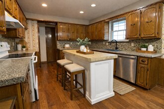 2529 W Olympic Dr in Yukon, OK - Building Photo - Building Photo