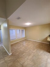 13701 Lazy Oak Dr in Tampa, FL - Building Photo - Building Photo