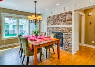 2831-2813 13 Ave NW in Calgary, AB - Building Photo - Building Photo