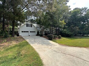 3506 Lochnora Pkwy in Durham, NC - Building Photo - Building Photo