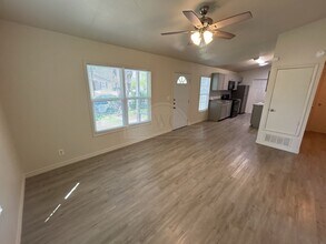 912 Southside Dr in Killeen, TX - Building Photo - Building Photo