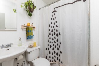 4079 38th St in San Diego, CA - Foto de edificio - Building Photo