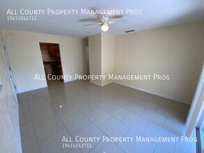 2266 Bay St in Sarasota, FL - Building Photo - Building Photo