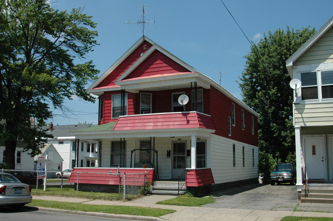 825 Norwood Ave in Schenectady, NY - Building Photo - Building Photo