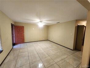 17 Toronto Ave in McAllen, TX - Building Photo - Building Photo