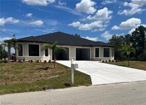 4854 30th St SW in Lehigh Acres, FL - Building Photo