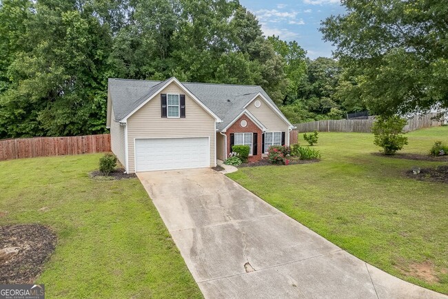 164 Beacon Dr in Maysville, GA - Building Photo - Building Photo