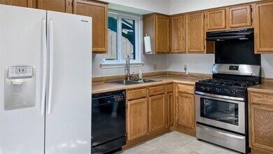 8313 Horton Trail in Austin, TX - Building Photo - Building Photo
