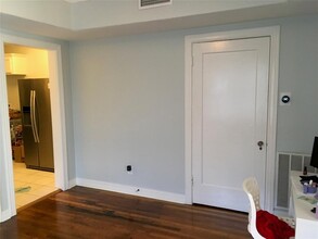3408 Crawford St-Unit -1 in Houston, TX - Foto de edificio - Building Photo
